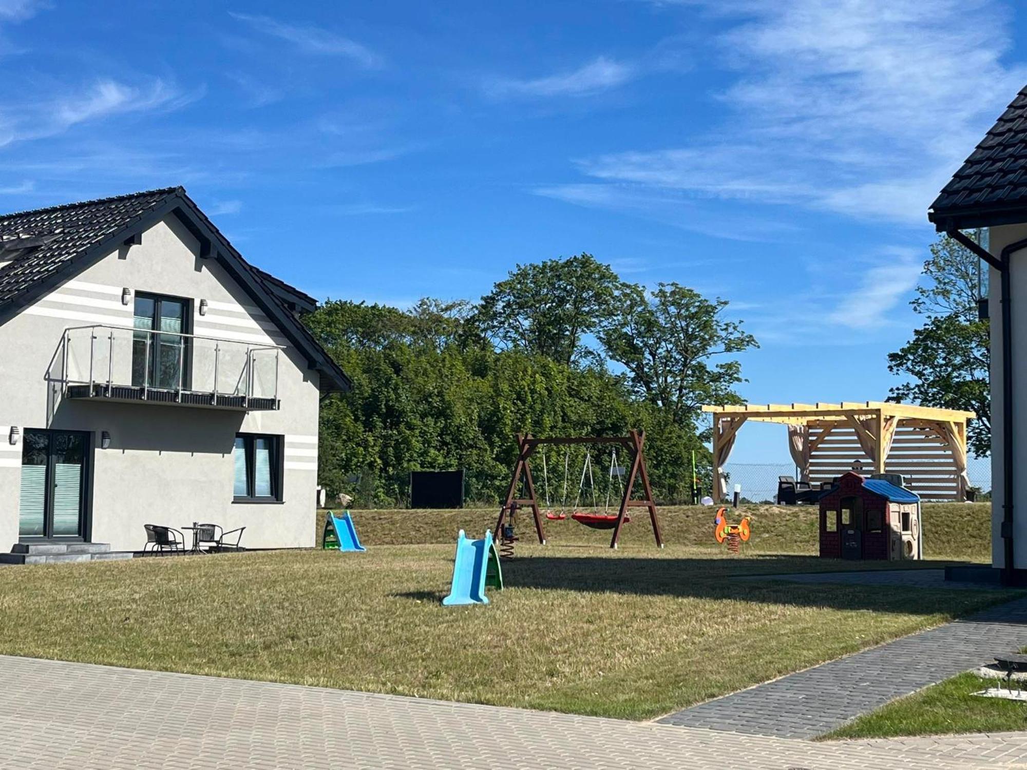Apartamenty Pod Jodlami Sarbinowo Eksteriør billede